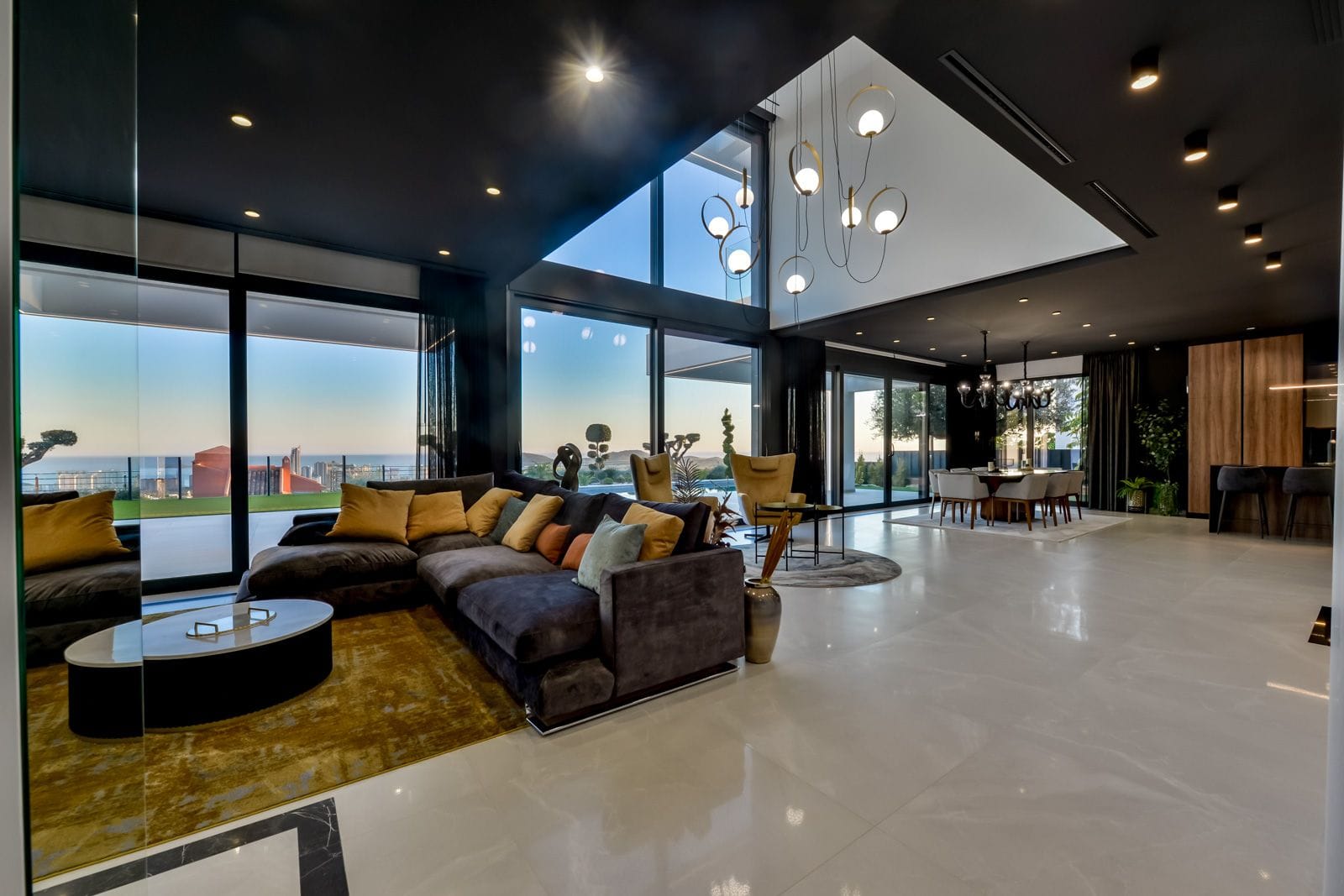 VILLA EN FINESTRAT
