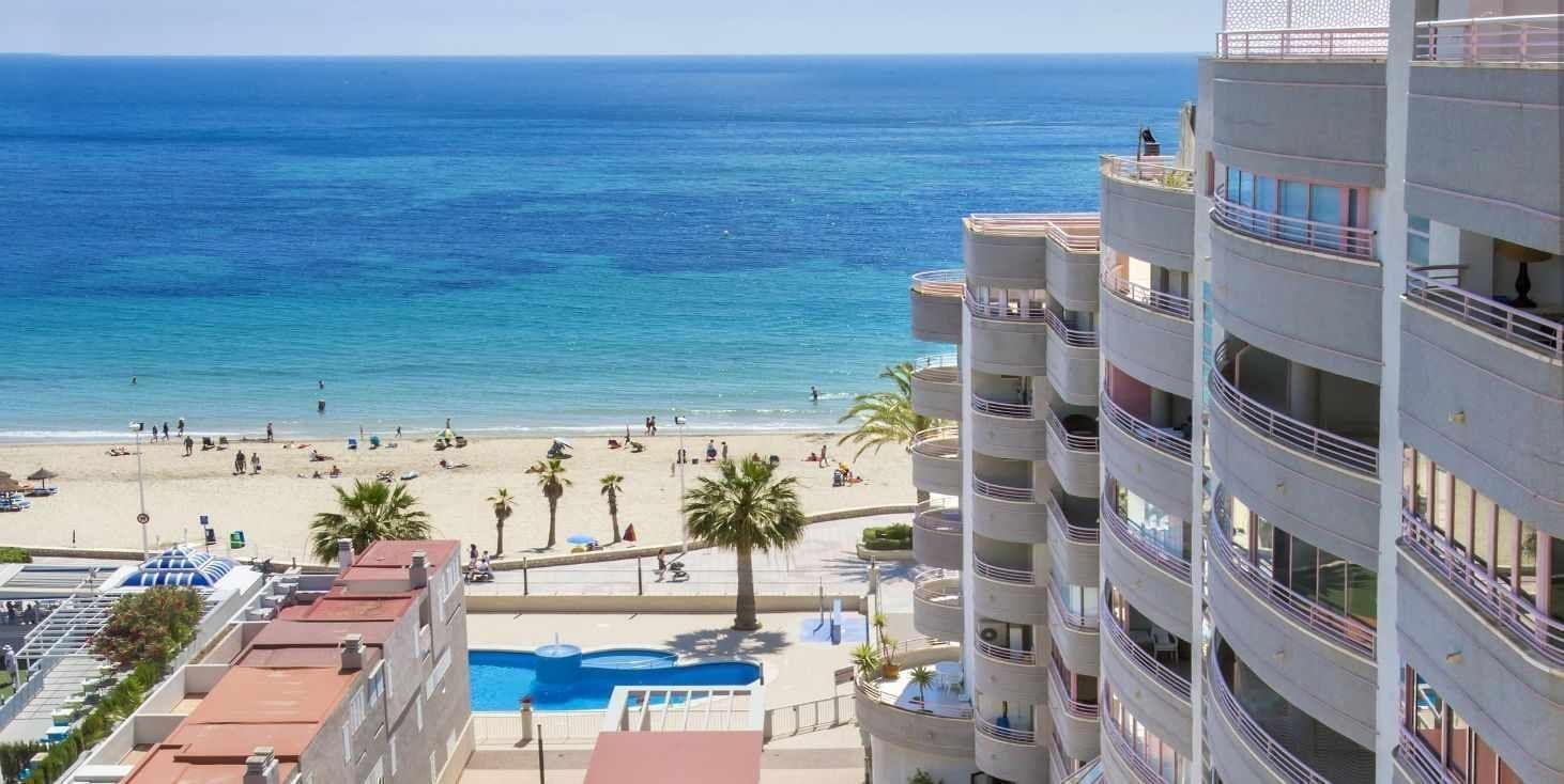 Appartement spacieux à vendre sur le front de mer de La Fossa à Calpe.