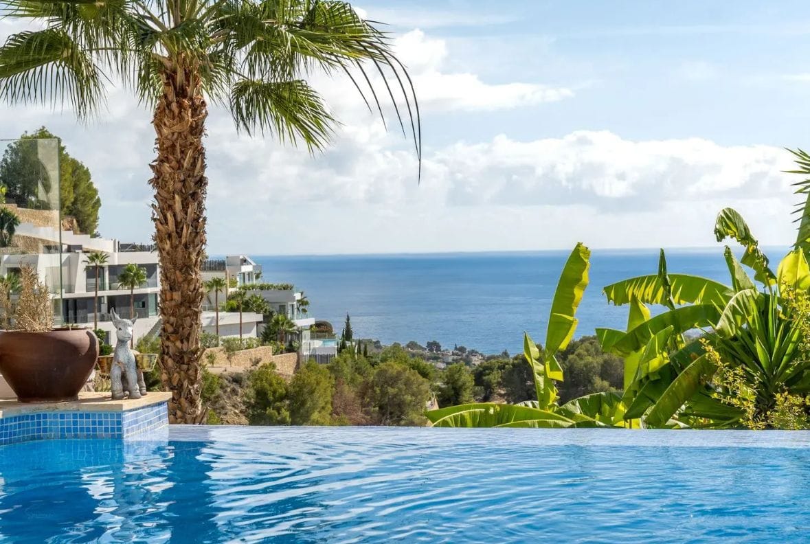 Exclusiva villa de lujo con vistas panorámicas al mar en Rincón de Galeno, Benissa