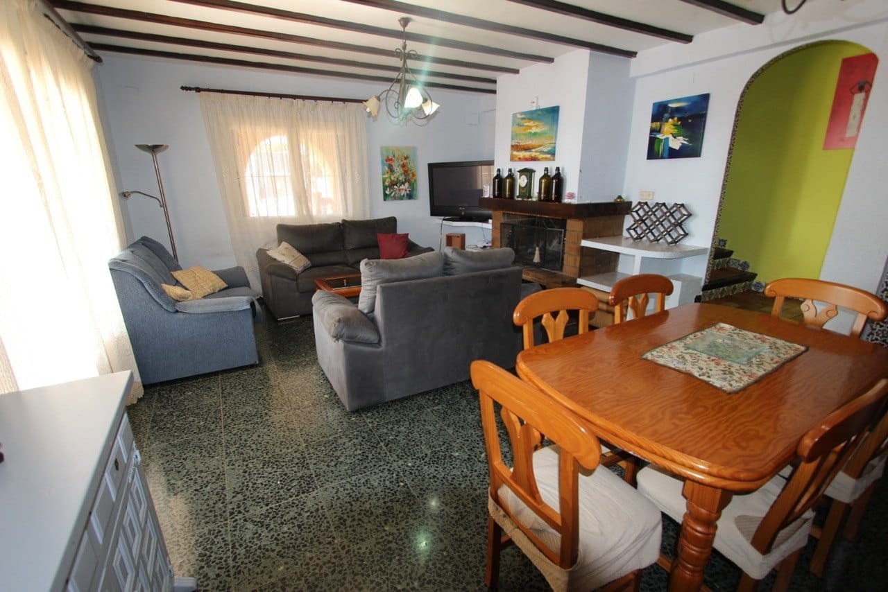 CHALET EN CALPE MUY CERCA DEL MAR