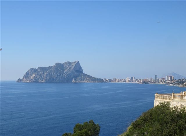 CHALET EN BENISSA 1ª LINEA