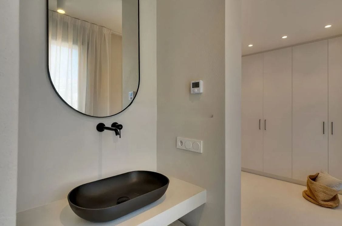 Villa de estilo Ibiza en una sola planta en Jávea – Balcón al Mar