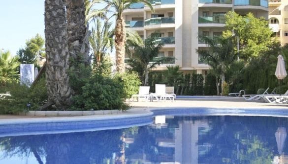 Apartamento en Calpe con vista al mar en venta