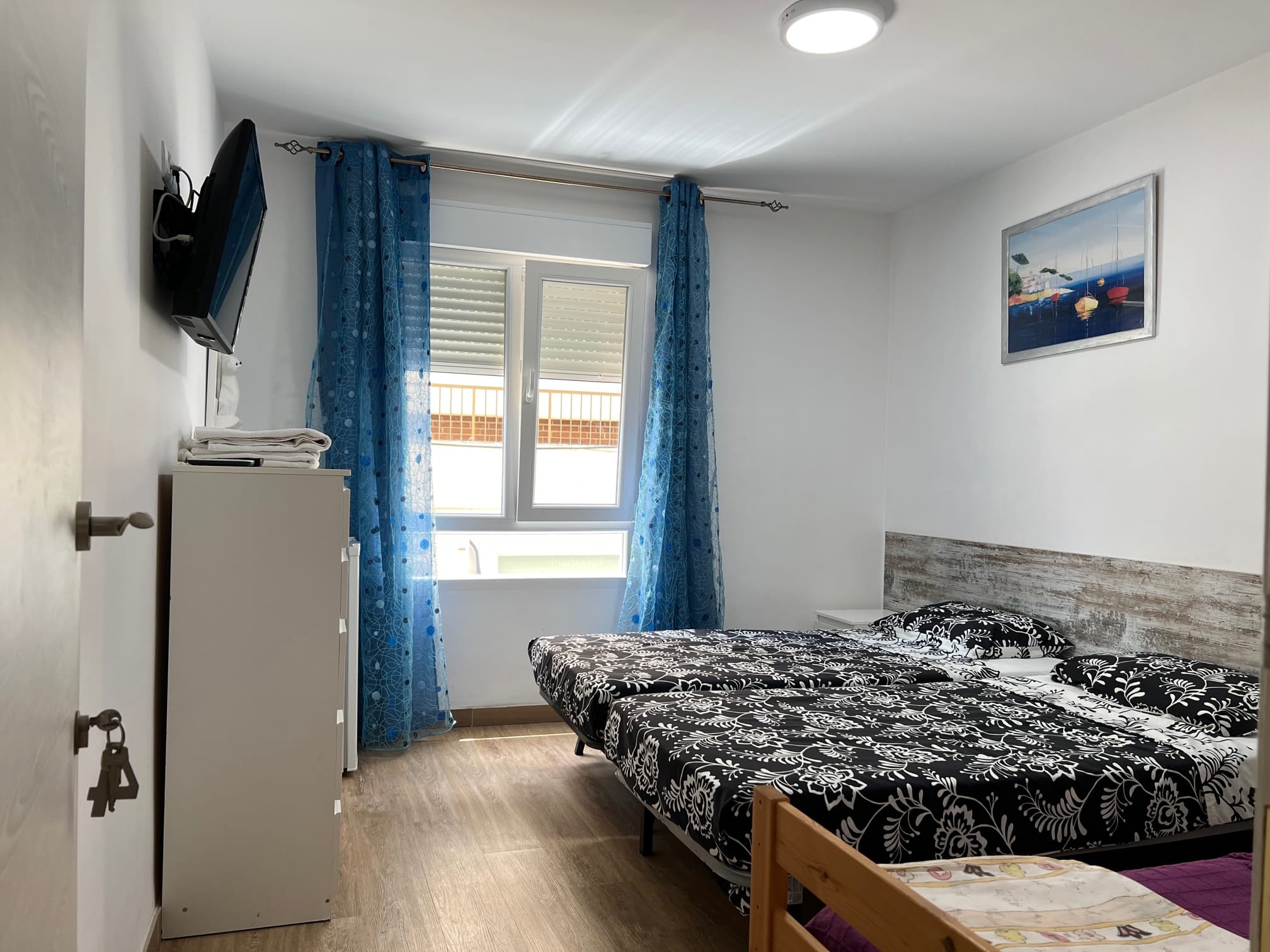 Hostal con licencia turística en venta en el centro de Denia