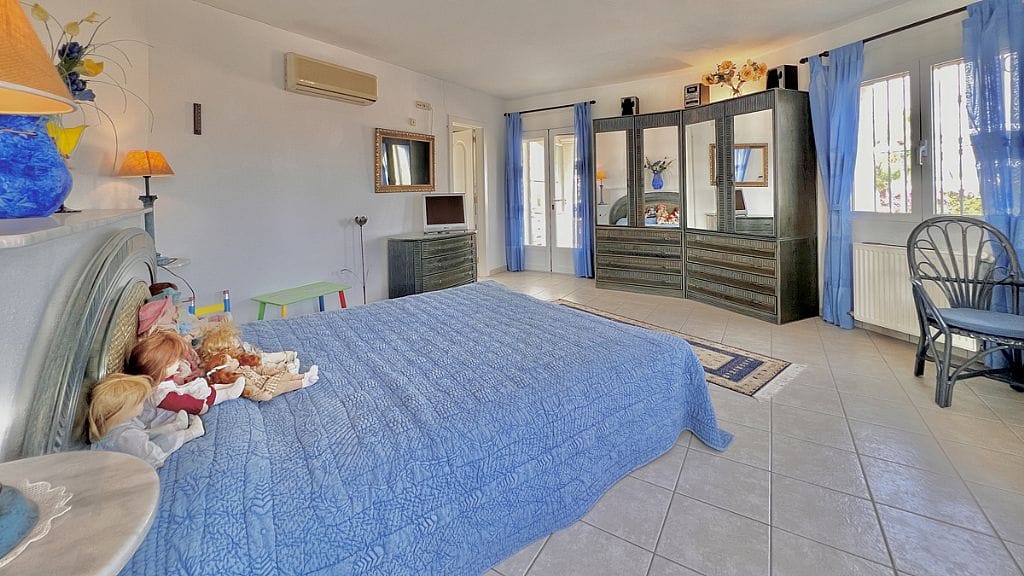 Villa met privé zwembad en uitzicht in Santa Lucia gebied van Denia