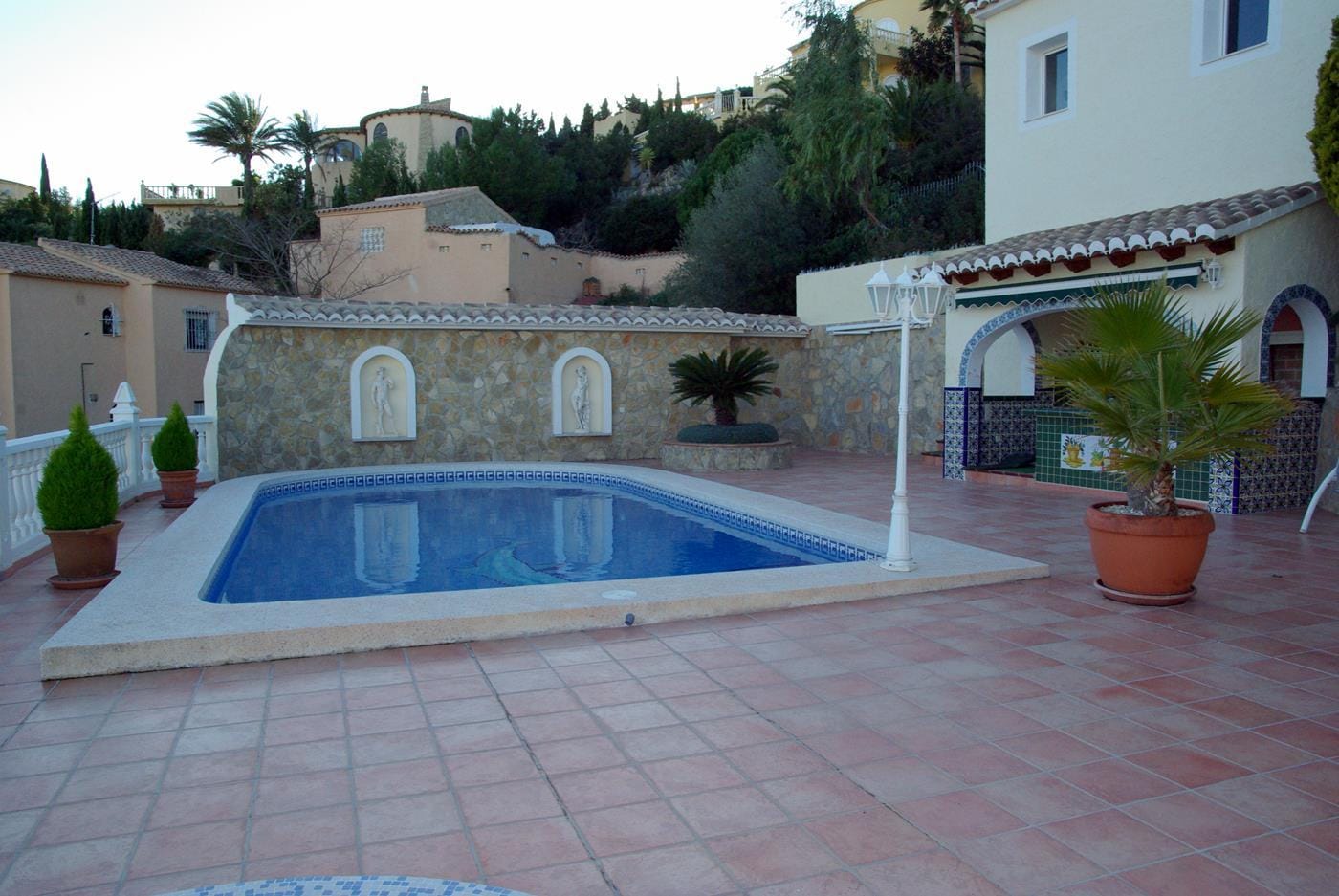 Villa con vistas al mar y cocina de verano en Cumbre del Sol