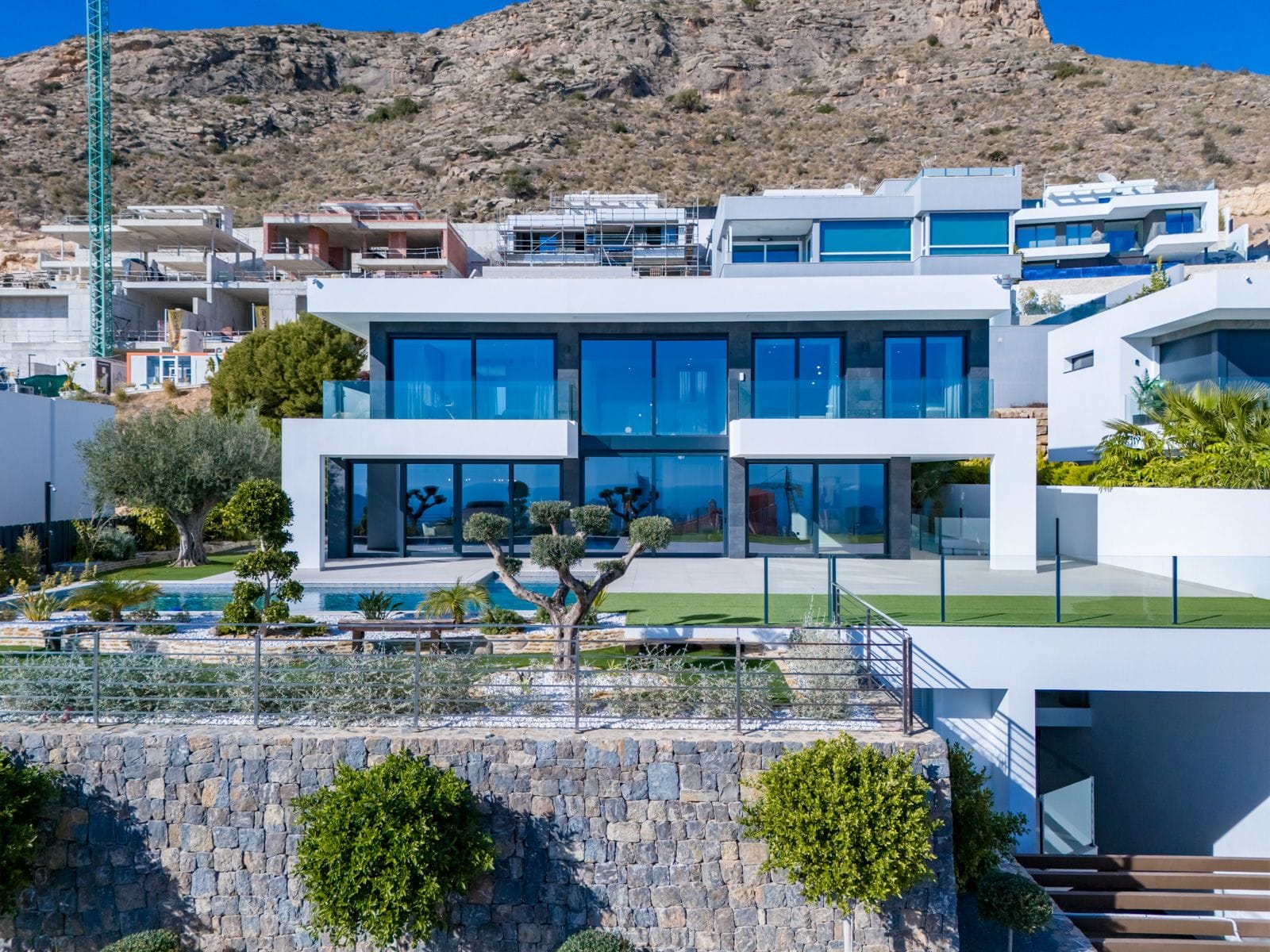 VILLA EN FINESTRAT