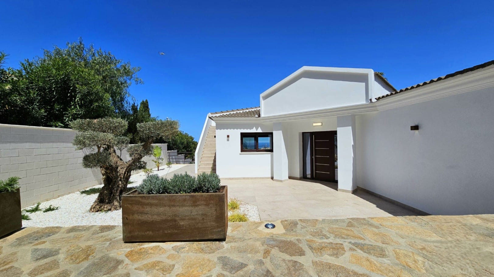 Villa mit 4 Schlafzimmern in Denia, Montgó