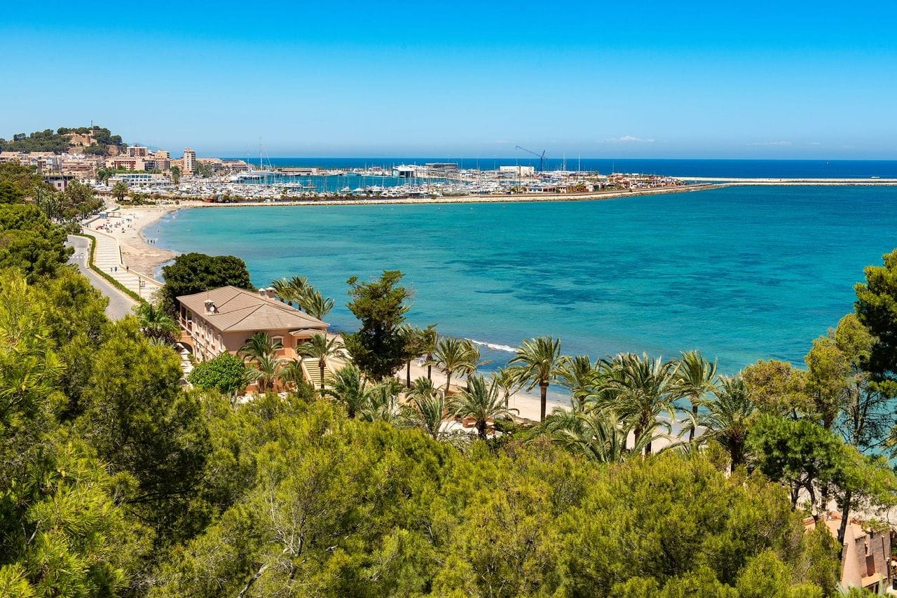 Villa de Lujo en Dénia con vistas la mar Las Rotas