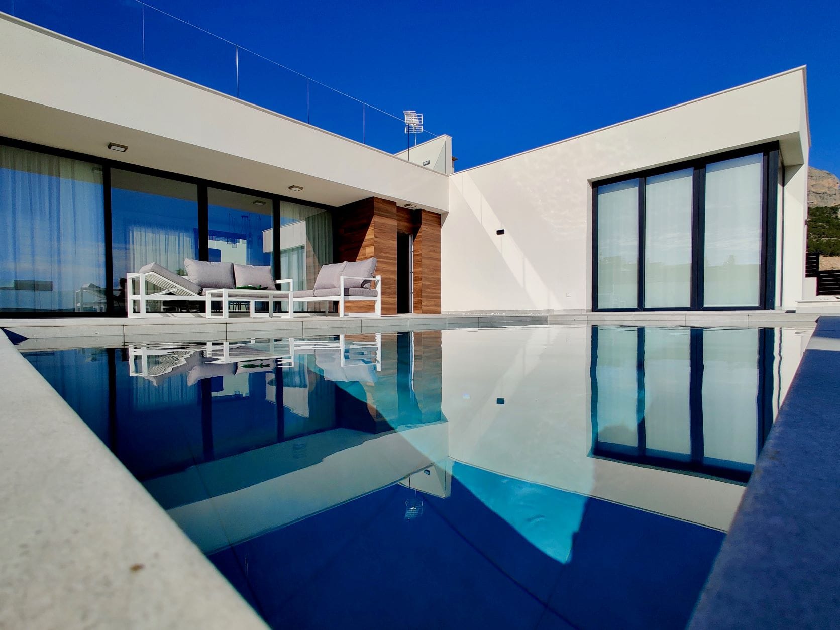 3 slaapkamer villa met uitzicht op zee in de buurt van Albir en Benidorm