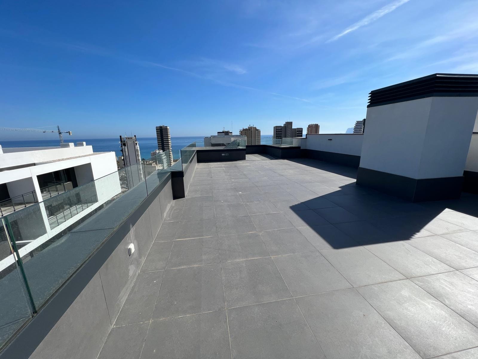 Ático Exclusivo con Impresionantes Vistas al Mar