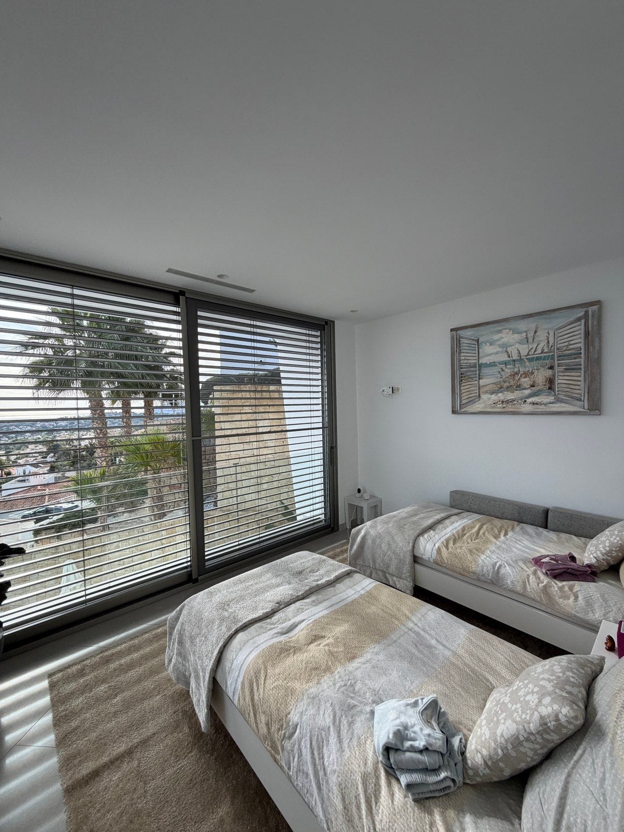 Espectacular villa de lujo con vistas al mar en Moraira, terrazas panorámicas, piscina infinity y azotea wellness