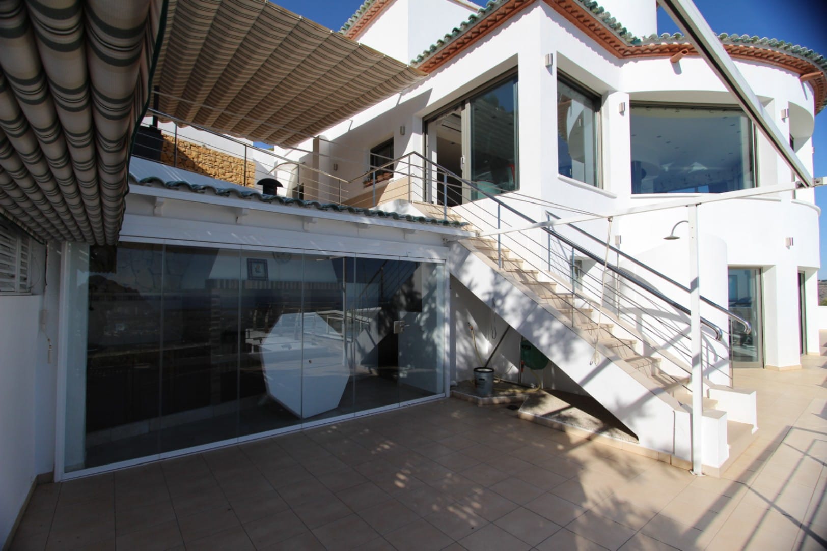 VILLA À CALPE AVEC VUE IMPRENABLE
