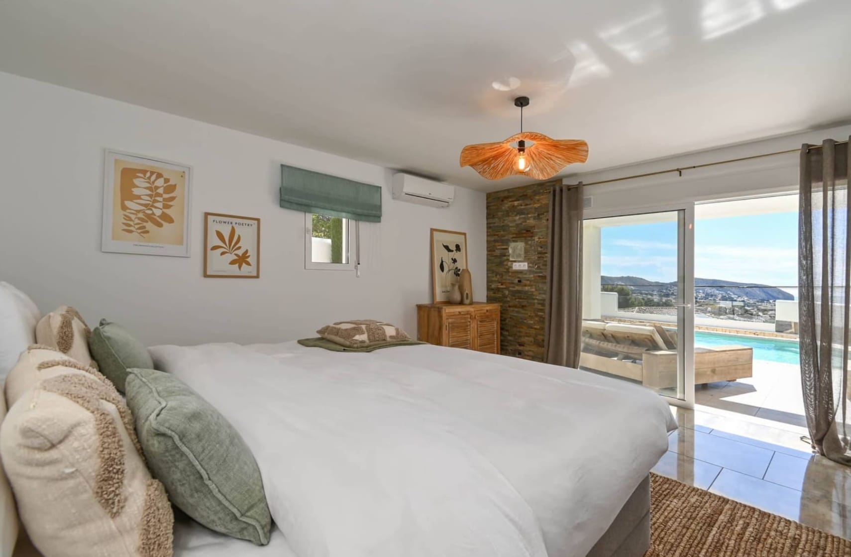 Villa de lujo con vistas panorámicas al mar en una de las zonas más exclusivas de Moraira