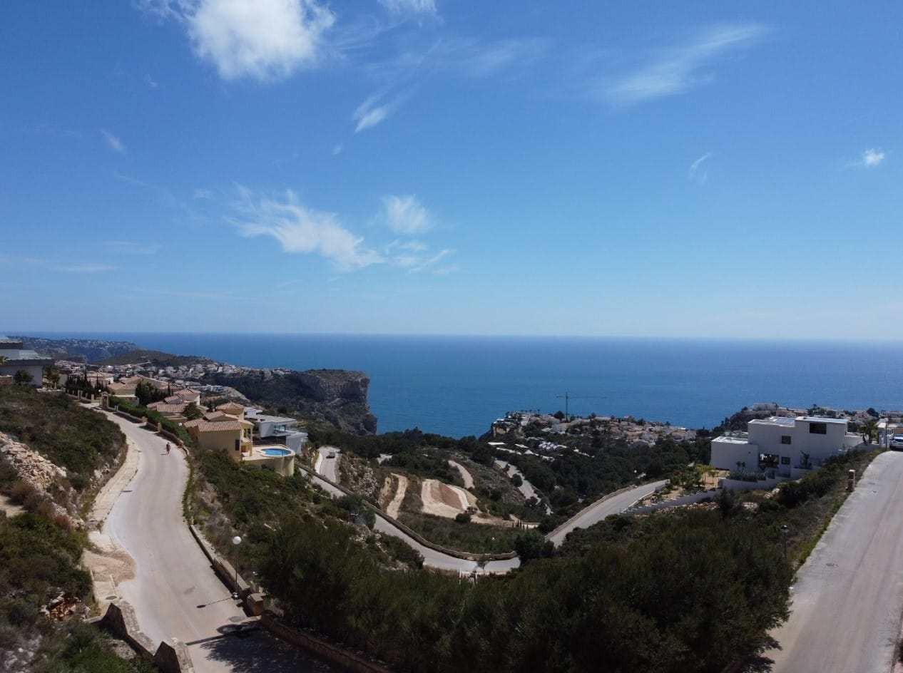Villa de lujo con piscina privada y vistas al mar en Moraira