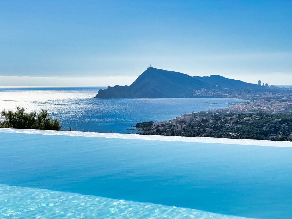 Villa de luxe à Altea Hills avec vue panoramique sur la mer
