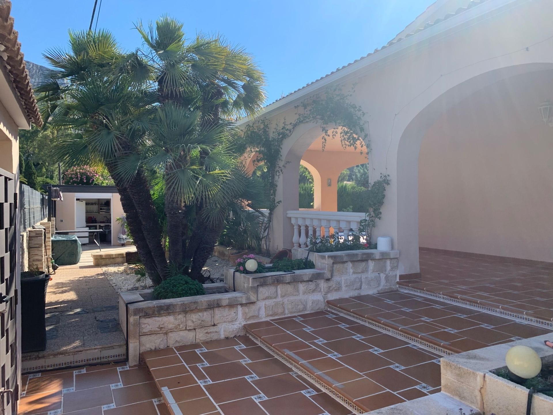 Mediterranes Chalet in Dénia – Miete mit Kaufoption
