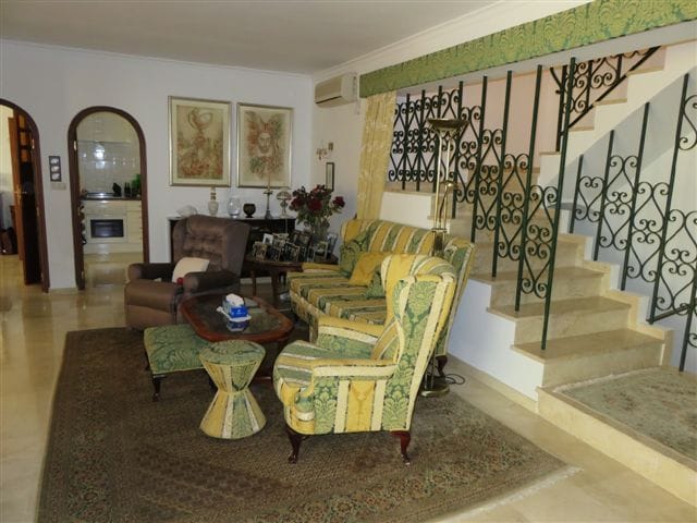 CHALET EN BENISSA 1ª LINEA
