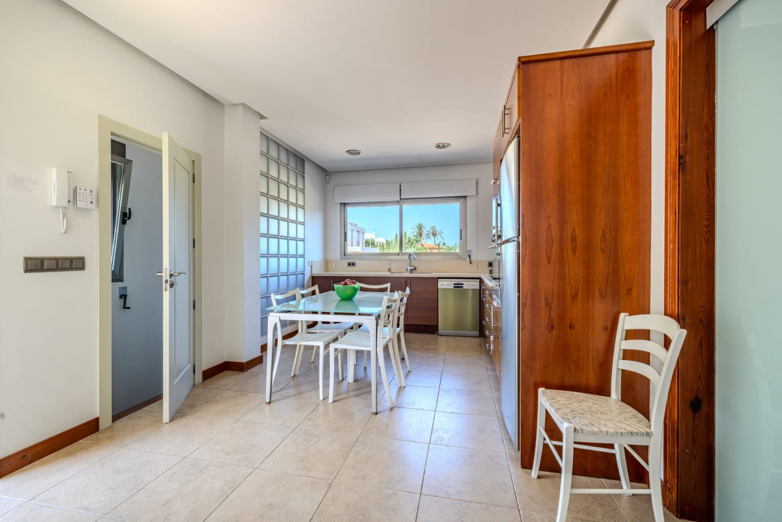 PRECIOSA VILLA EN DENIA MUY CERCA DEL PUEBLO