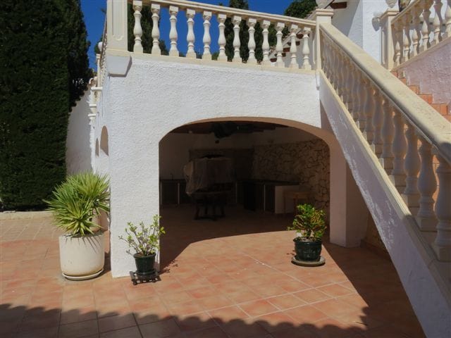 CHALET EN BENISSA 1ª LINEA