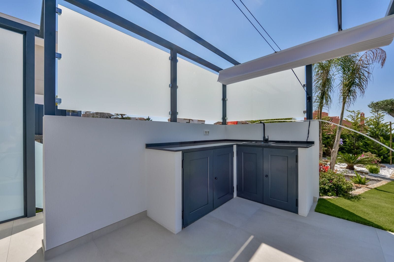 Magnífica villa moderna con vistas al mar en Benidorm