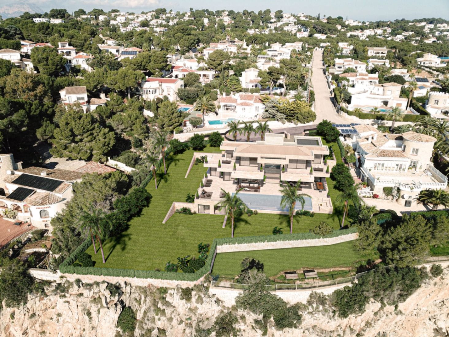 Exclusieve Luxe Villa aan de Eerste Lijn met Panoramisch Uitzicht op de Middellandse Zee
