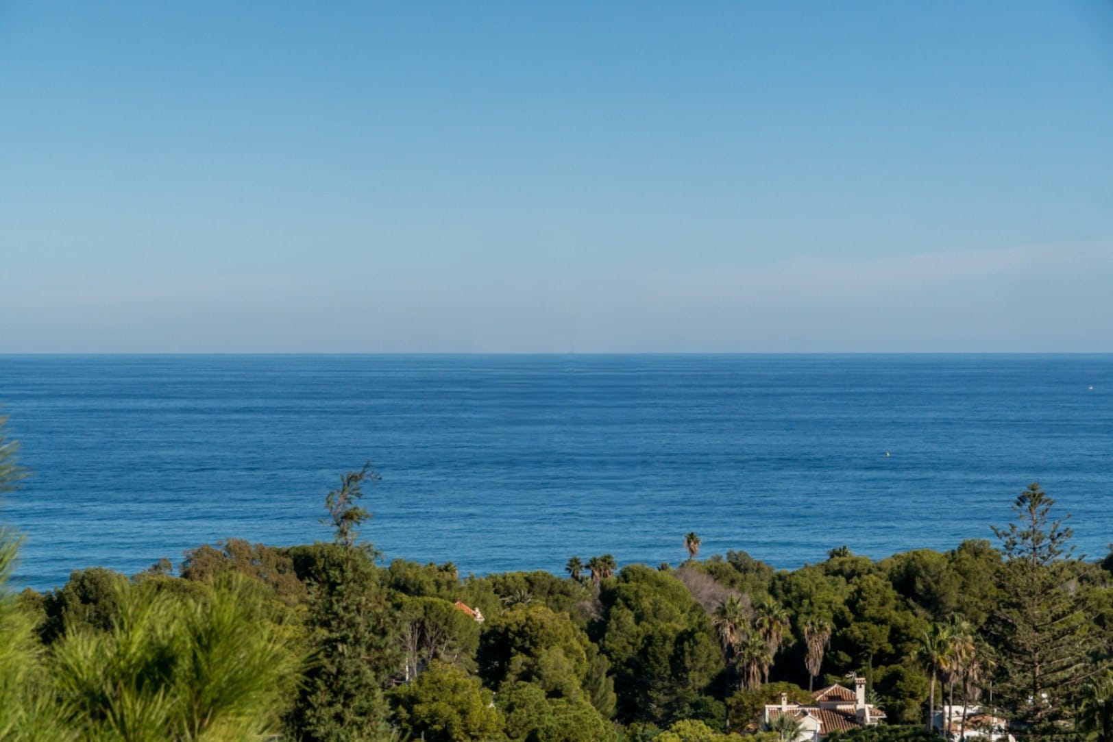 Excepcional villa de 3 dormitorios y piscina y vistas al mar en Denia