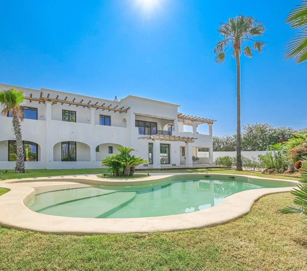 Luxe Villa met Panoramisch Zeezicht in de Benissa Kust