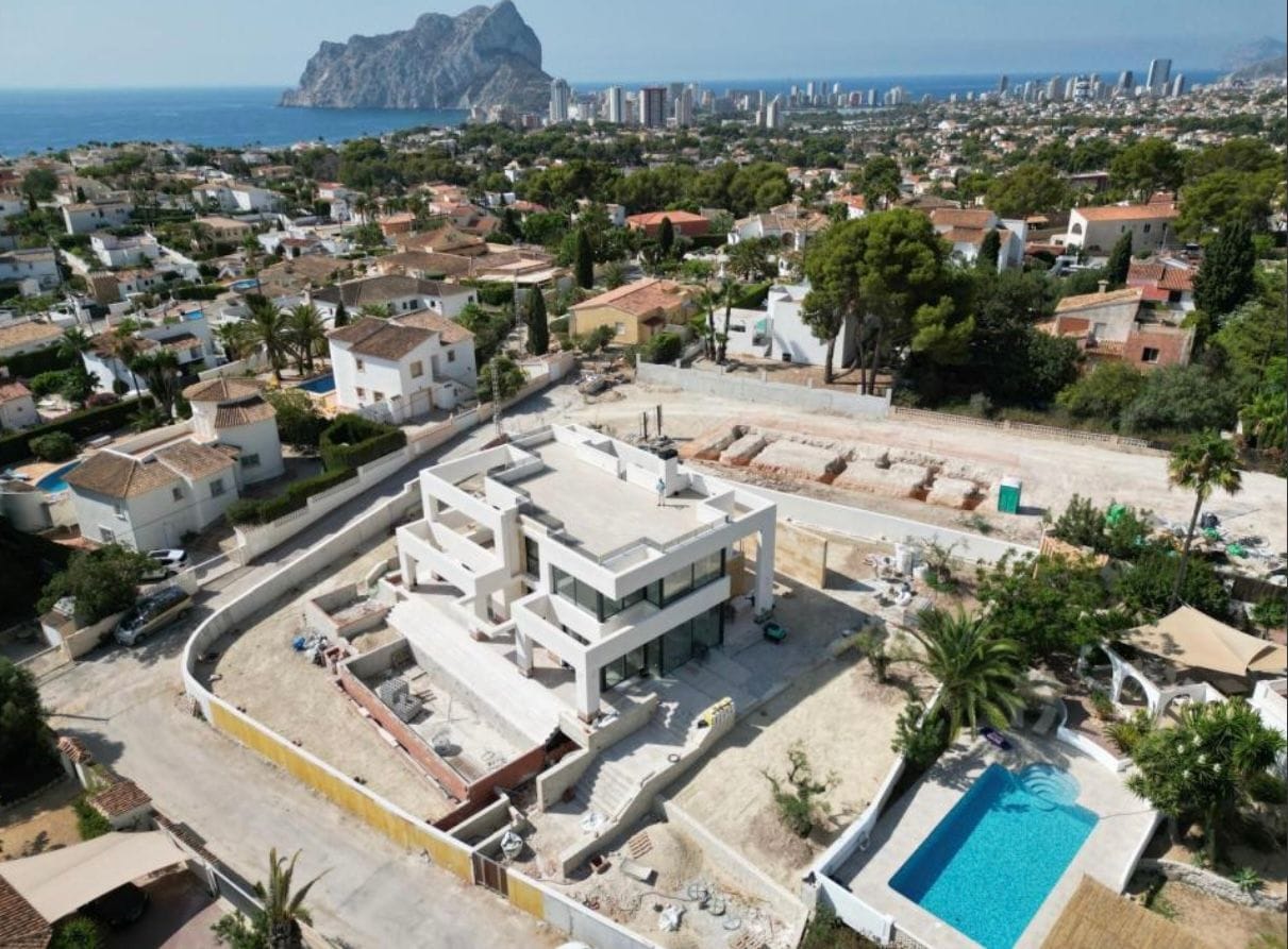 Exclusiva Villa Moderna en Benissa con Vistas al Mar