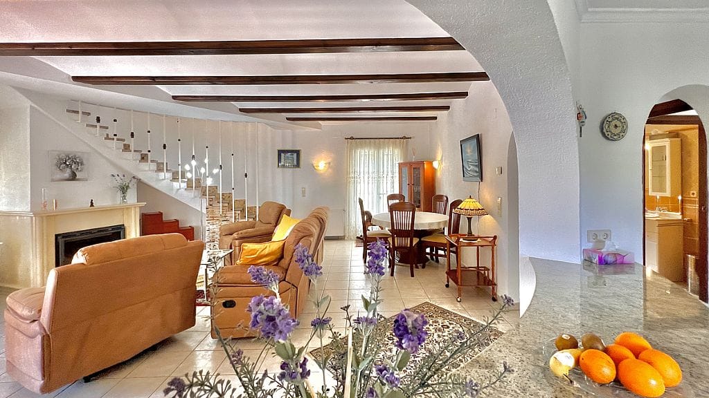 Villa met privé zwembad en uitzicht in Santa Lucia gebied van Denia