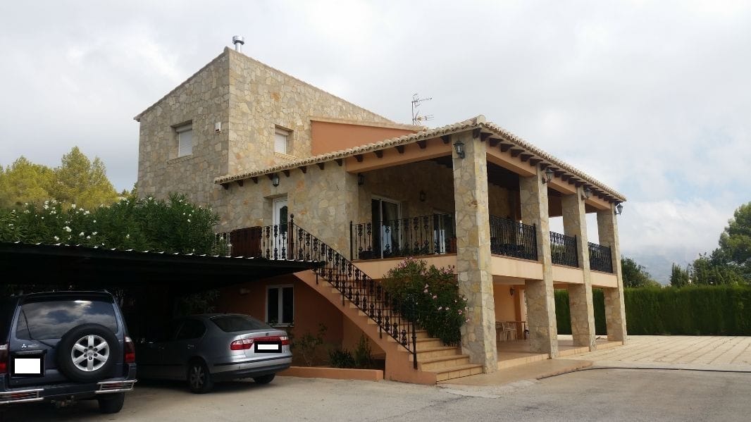 Chalet en pedreguer