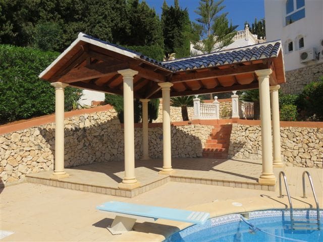 CHALET EN BENISSA 1ª LINEA