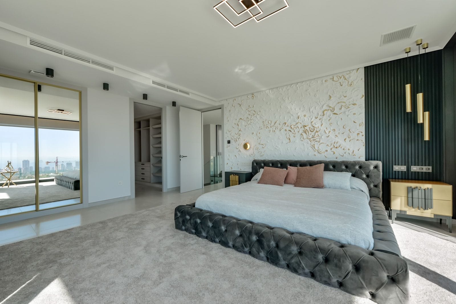 VILLA EN FINESTRAT