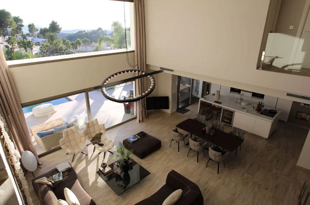 Villa en venta de 5 habitaciones con piscina en Altea