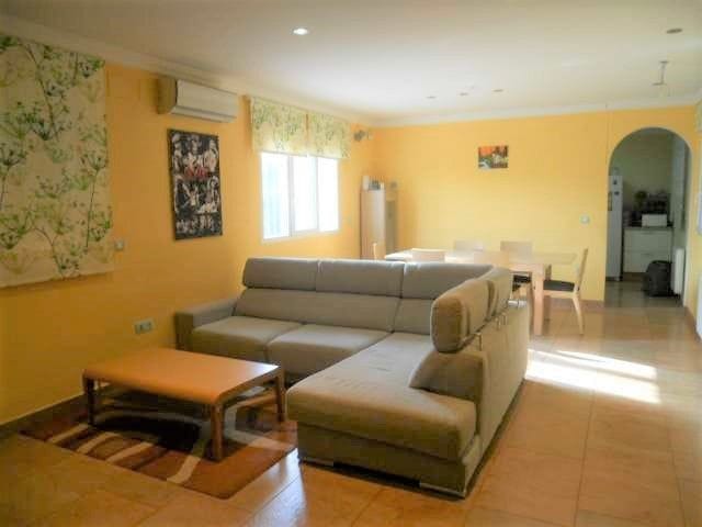 Casa de campo en Benidoleig