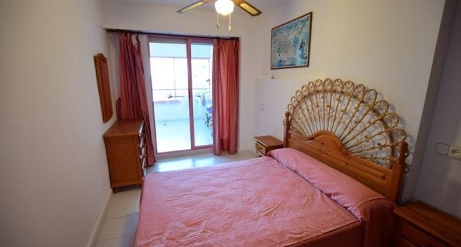 Appartement spacieux à vendre sur le front de mer de La Fossa à Calpe.