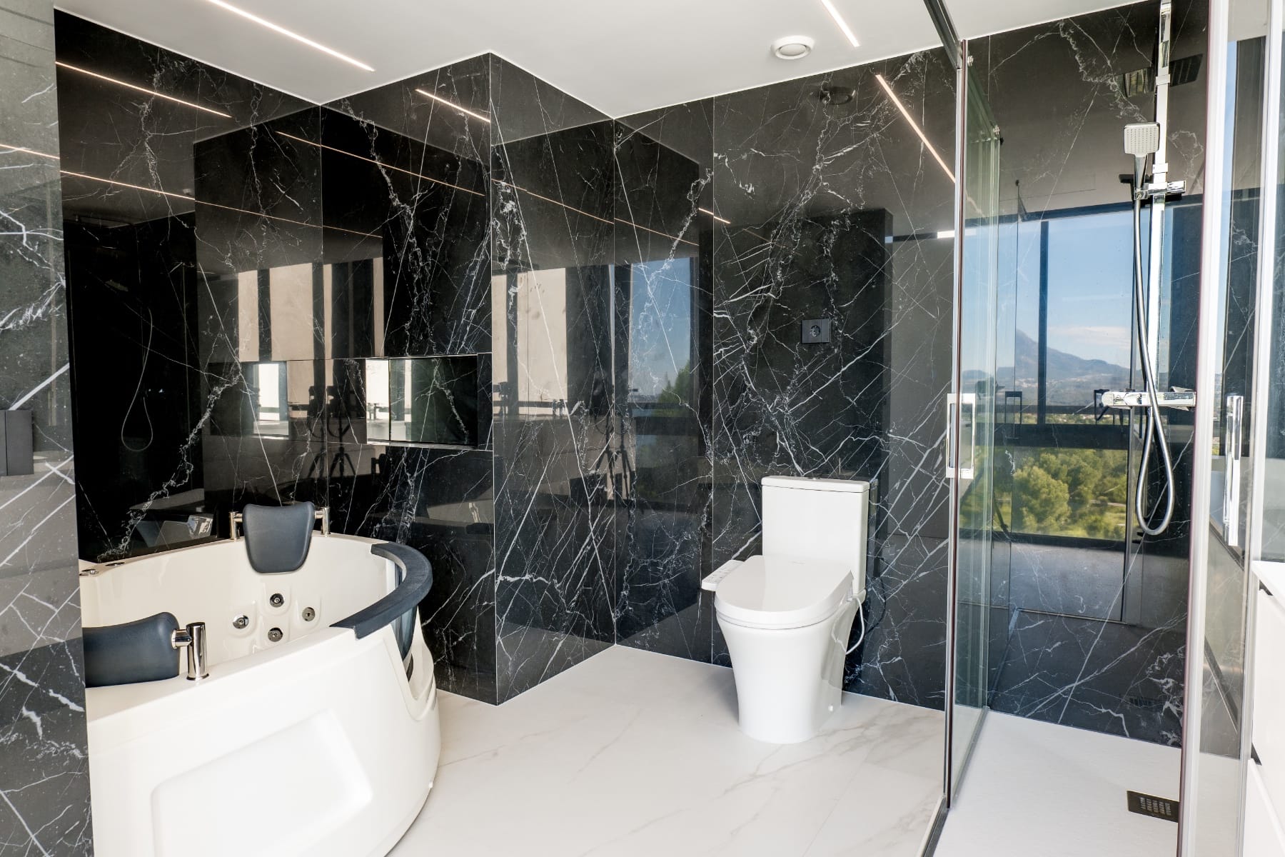 Venta. Chalet/Villa en Altea