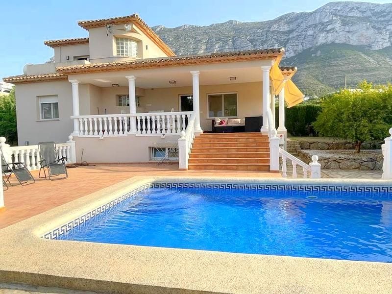 Chalet en Denia
