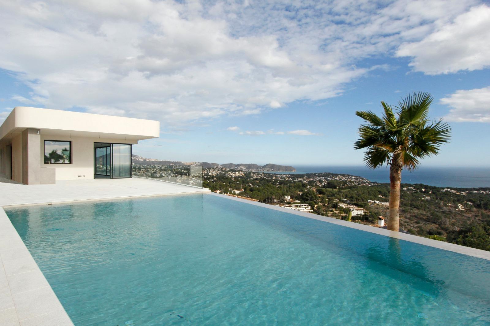 Exclusieve luxe villa in Benissa met panoramisch zeezicht