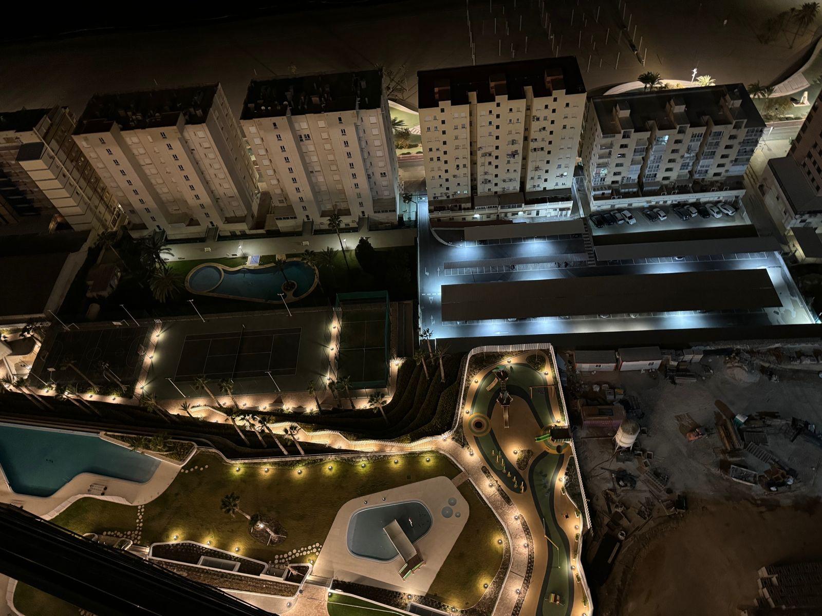 Nowoczesny penthouse z panoramicznym widokiem w Benidormie