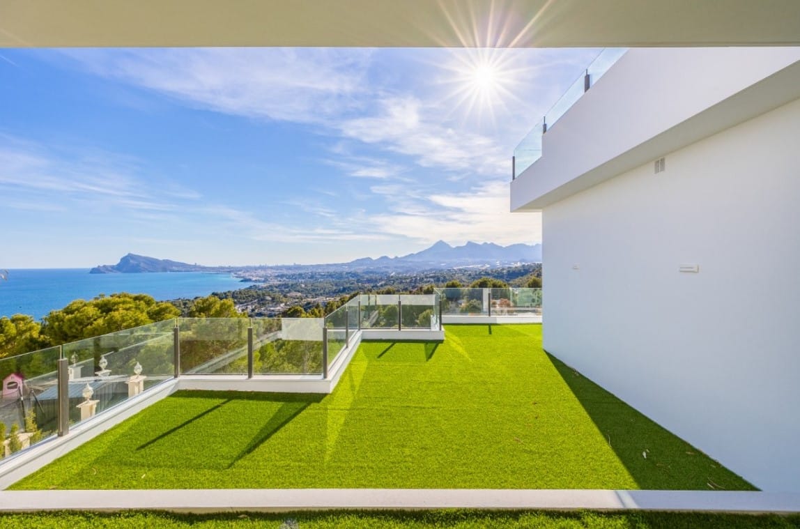 Villa de lujo con vistas panorámicas al mar en Altea Hills