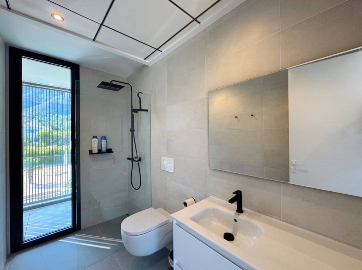 Modern chalet in Denia, energy efficiency A.