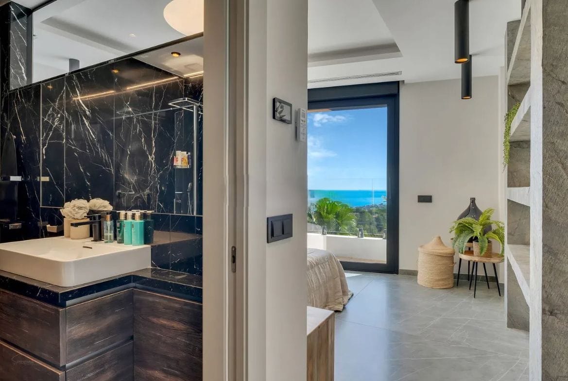 Exclusiva villa de lujo con vistas panorámicas al mar en Rincón de Galeno, Benissa