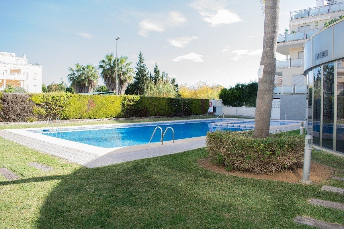 Apartamento dúplex en Oliva Nova al lado del Club de Golf