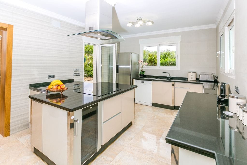 Venta. Chalet/Villa en Jávea