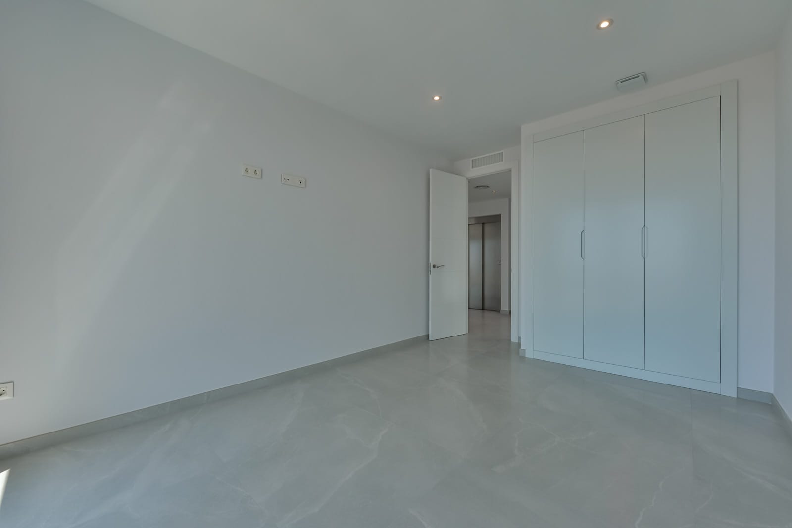 Magnífica villa moderna con vistas al mar en Benidorm