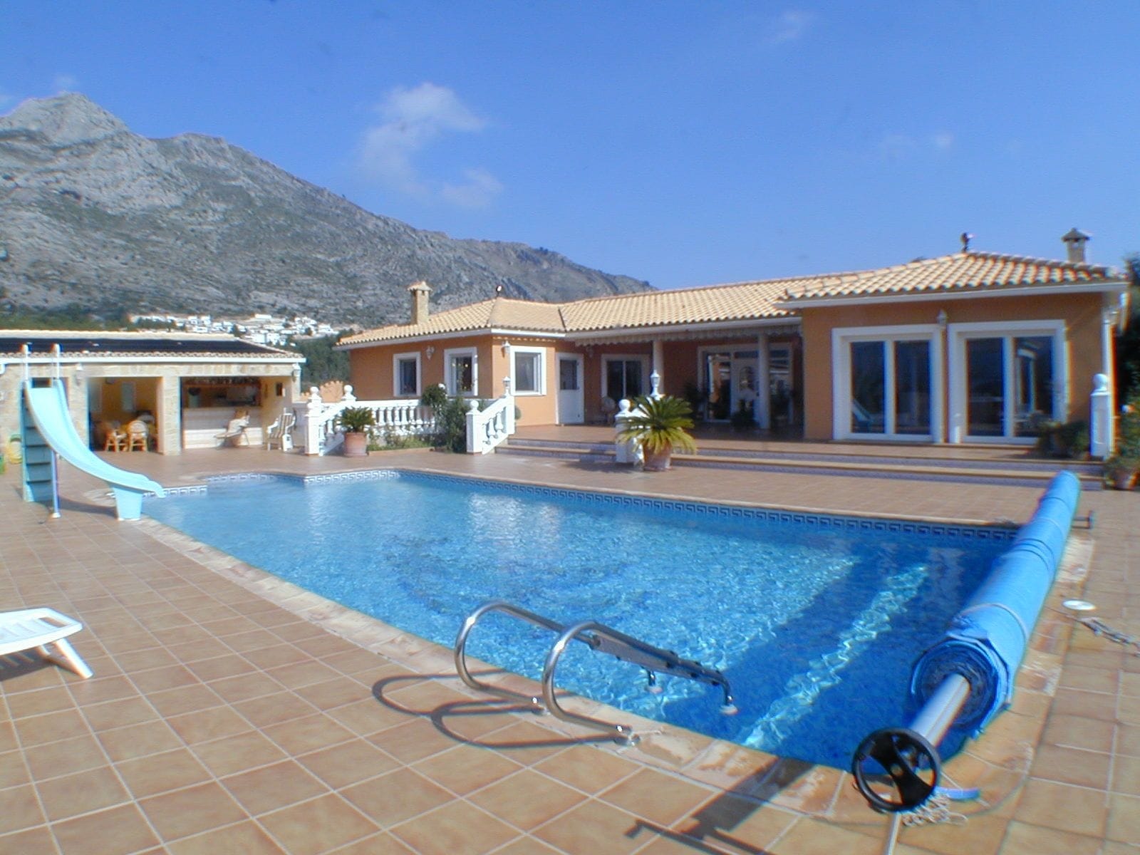 CLDX2625 - Casa / Chalet en Venta en Benichembla, Alicante