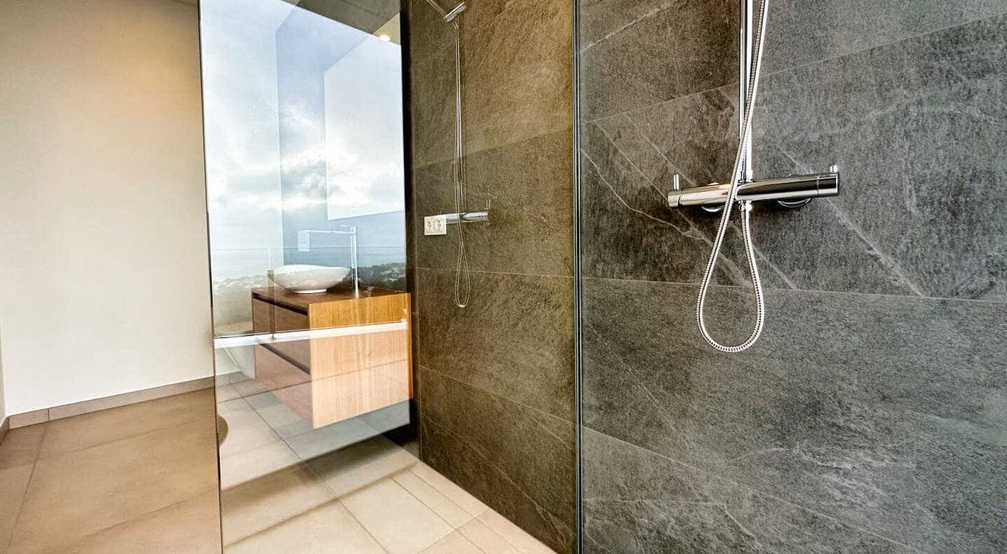 Exclusieve Luxe Villa met Panoramisch Uitzicht op Zee in Benissa