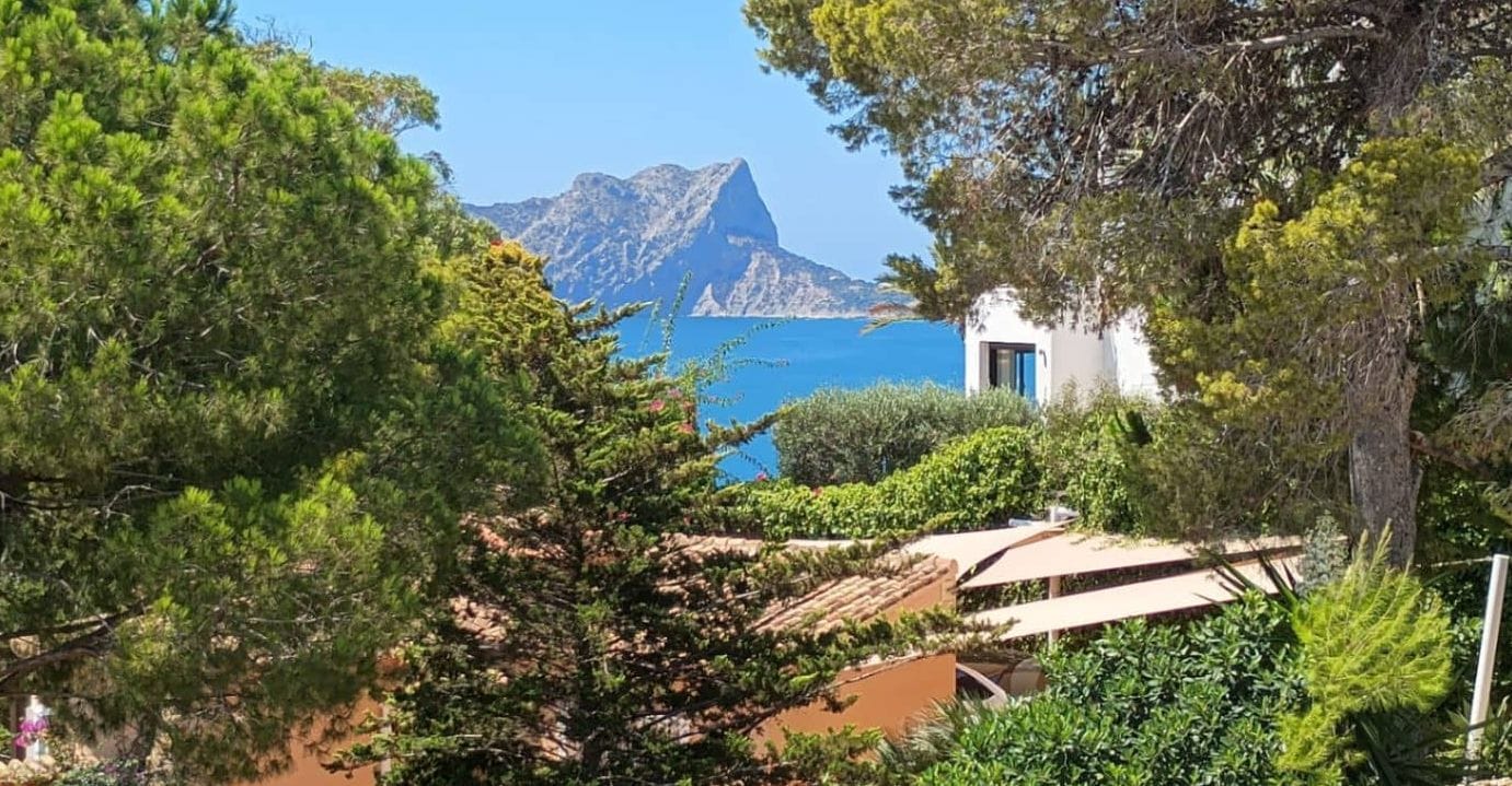 Villa met 4 slaapkamers en uitzicht op zee in Moraira