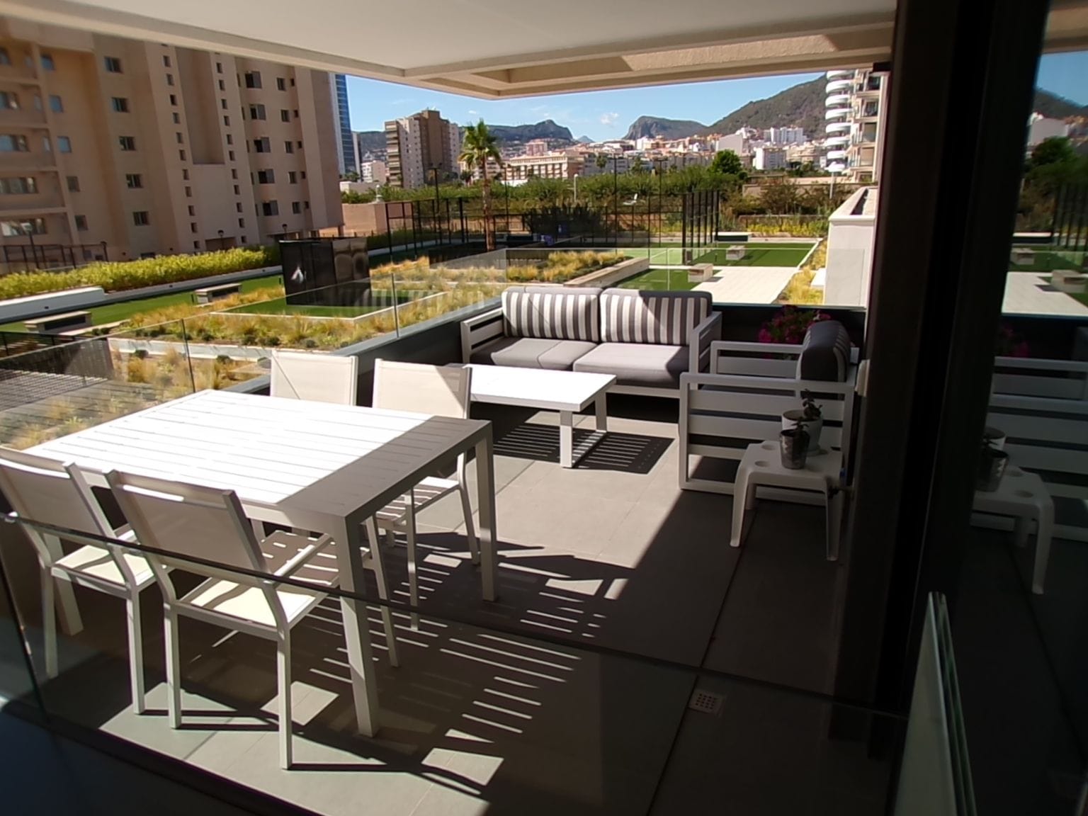 Apartamento a un paso de la playa y al lado de supermercados